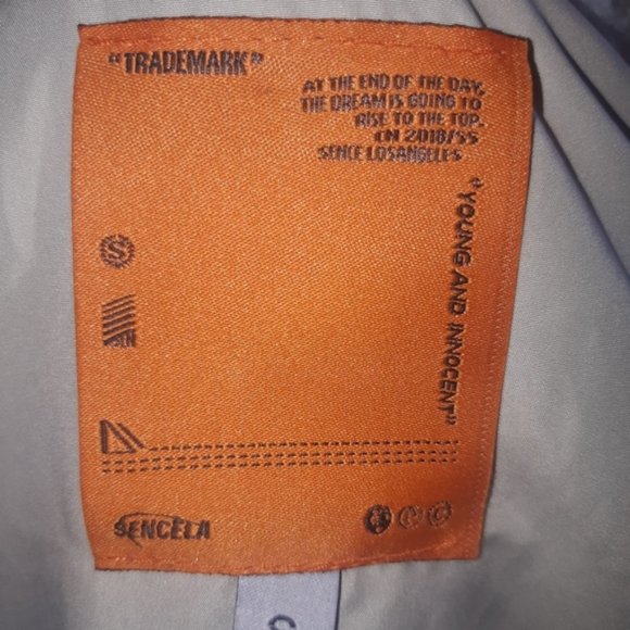 SENCE LA White Contrast Fleece Jacket - Picture 5 of 8